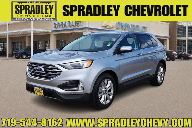 2022 Ford Edge Titanium