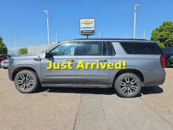 2022 GMC Yukon XL AT4