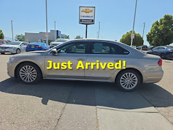 2016 Volkswagen Passat 1.8T SE