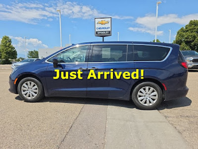 2020 Chrysler Voyager