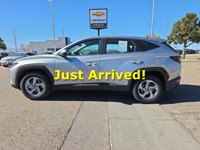 2022 Hyundai Tucson SE