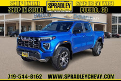 2023 GMC Canyon 4WD AT4