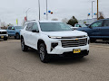 2025 Chevrolet Traverse AWD LT