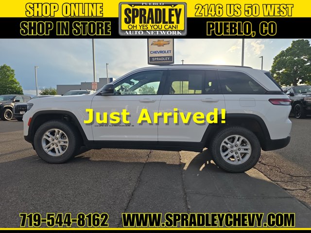 2023 Jeep Grand Cherokee Laredo