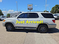 2004 Toyota Sequoia SR5