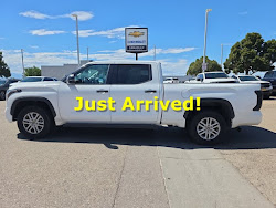 2022 Toyota Tundra 4WD SR5