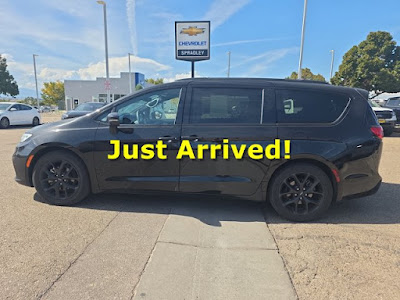 2025 Chrysler Pacifica